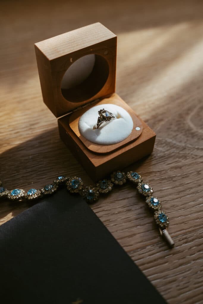 Lauren &amp; Jason — Snæfellsnes Peninsula Wedding at Búðir