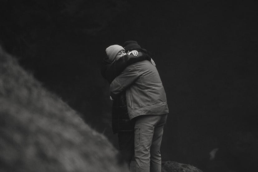 Ian & Maggie’s Surprise Winter Proposal at Kvernufoss – An Unforgettable Iceland Moment
