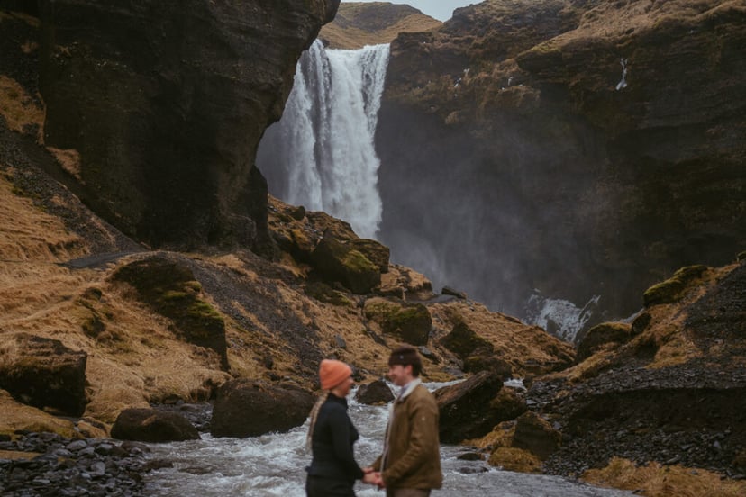 Ian & Maggie’s Surprise Winter Proposal at Kvernufoss – An Unforgettable Iceland Moment