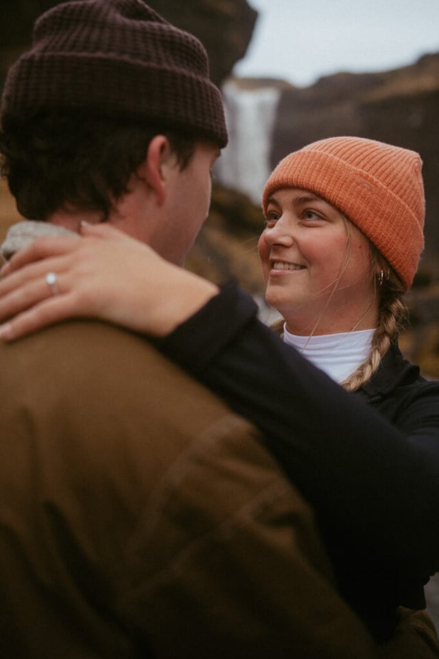 Ian & Maggie’s Surprise Winter Proposal at Kvernufoss – An Unforgettable Iceland Moment