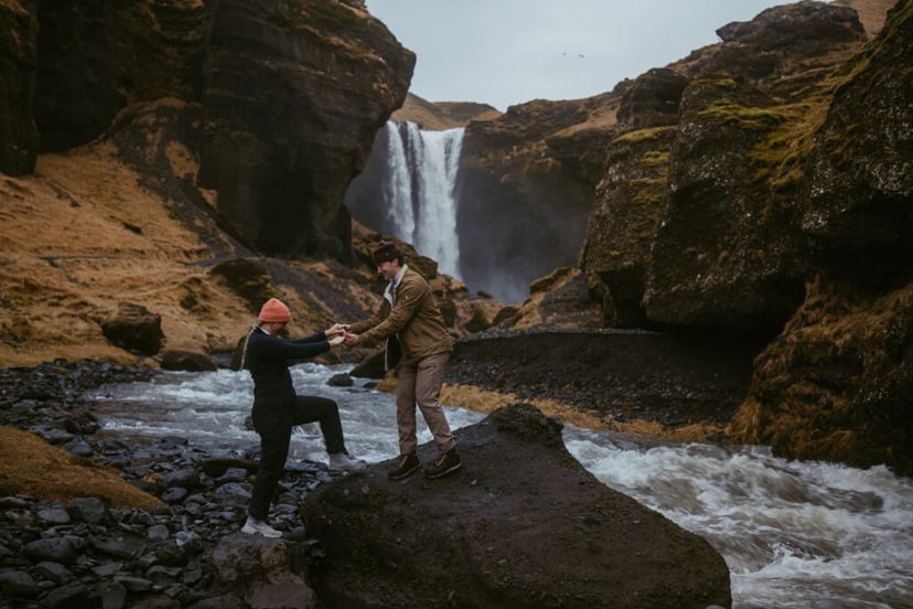 Ian & Maggie’s Surprise Winter Proposal at Kvernufoss – An Unforgettable Iceland Moment