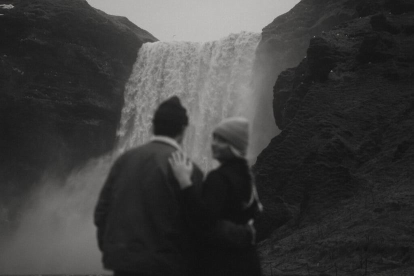 Ian & Maggie’s Surprise Winter Proposal at Kvernufoss – An Unforgettable Iceland Moment