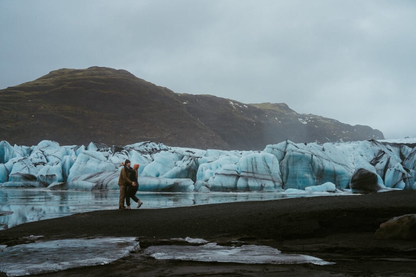 Ian & Maggie’s Surprise Winter Proposal at Kvernufoss – An Unforgettable Iceland Moment