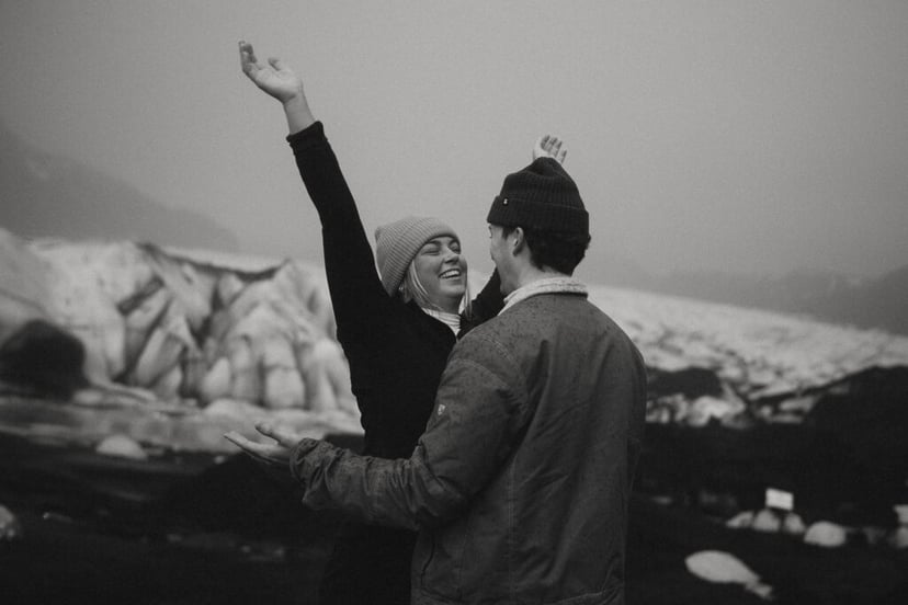 Ian & Maggie’s Surprise Winter Proposal at Kvernufoss – An Unforgettable Iceland Moment