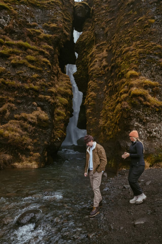 Ian & Maggie’s Surprise Winter Proposal at Kvernufoss – An Unforgettable Iceland Moment