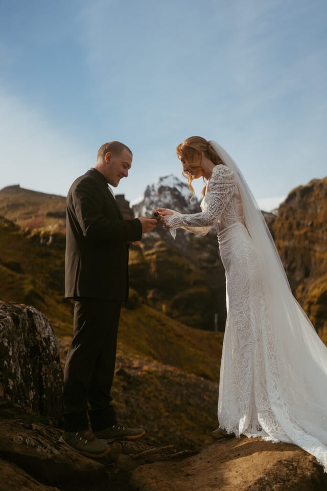 Couple eloping in Iceland a multi-day elopement adventure