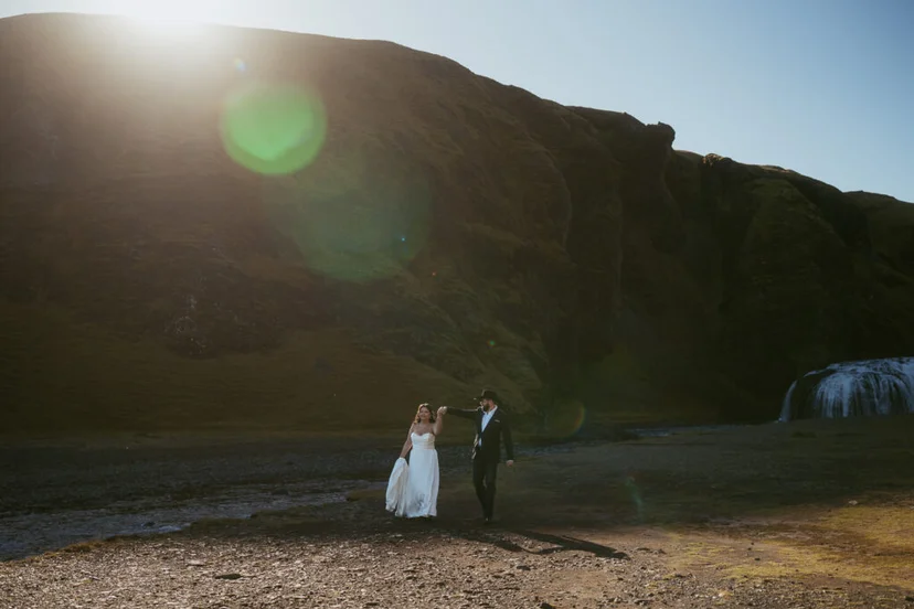 20 Best Places to Elope in Iceland (Hidden Gems + Famous Spots)