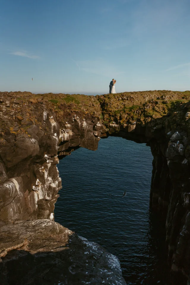 20 Best Places to Elope in Iceland (Hidden Gems + Famous Spots)