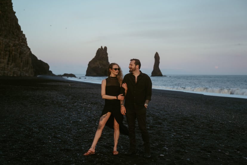 Romantic Engagement in Iceland – Nauthúsagil & Reynisfjara