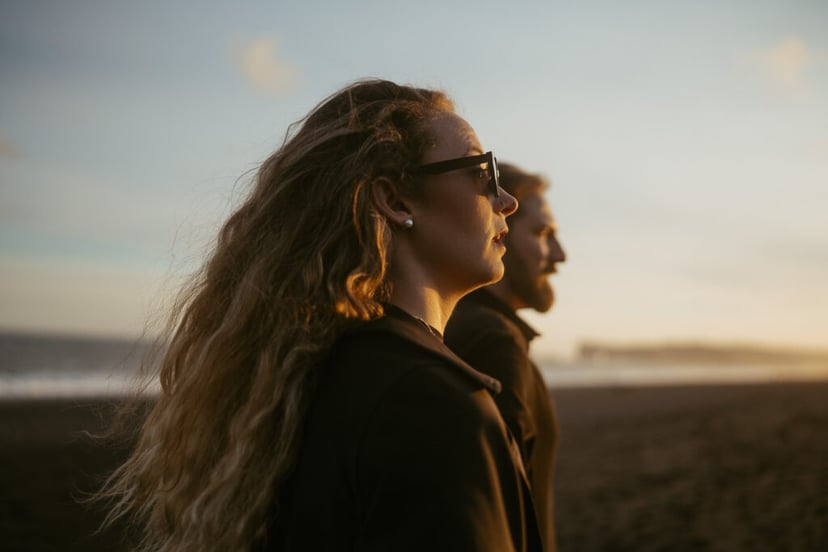 Romantic Engagement in Iceland – Nauthúsagil & Reynisfjara