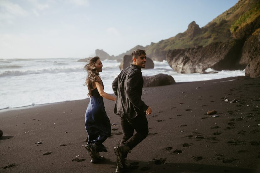 Iceland Engagement Session | Felicia & Deno at Víkurfjara Beach