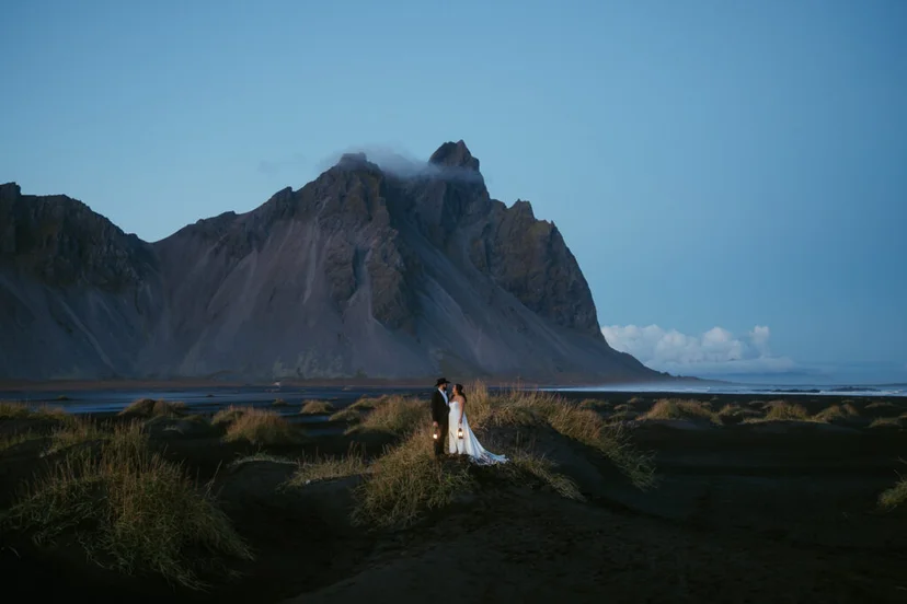 20 Best Places to Elope in Iceland (Hidden Gems + Famous Spots)